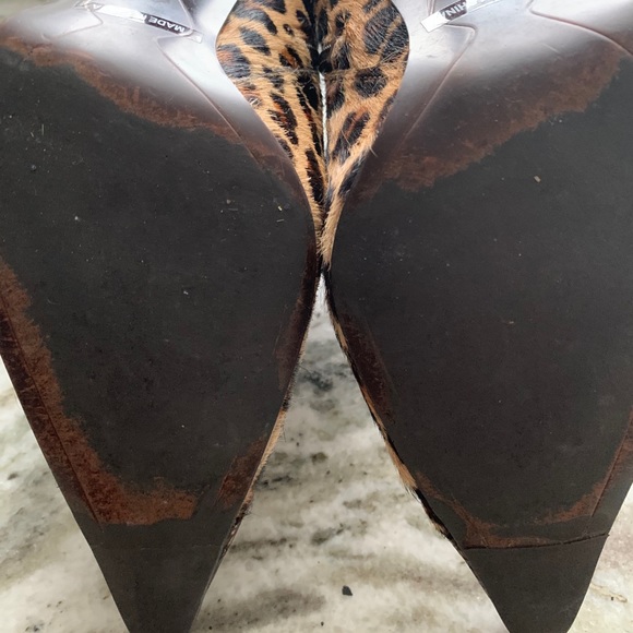 GUESS Leopard Print Pony Hair Bootie - Picture 5 of 9